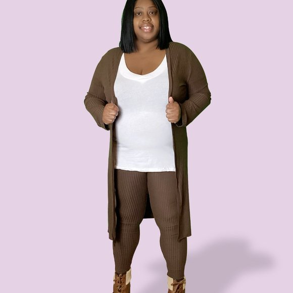 Camelot Set - Picture 2 of 2